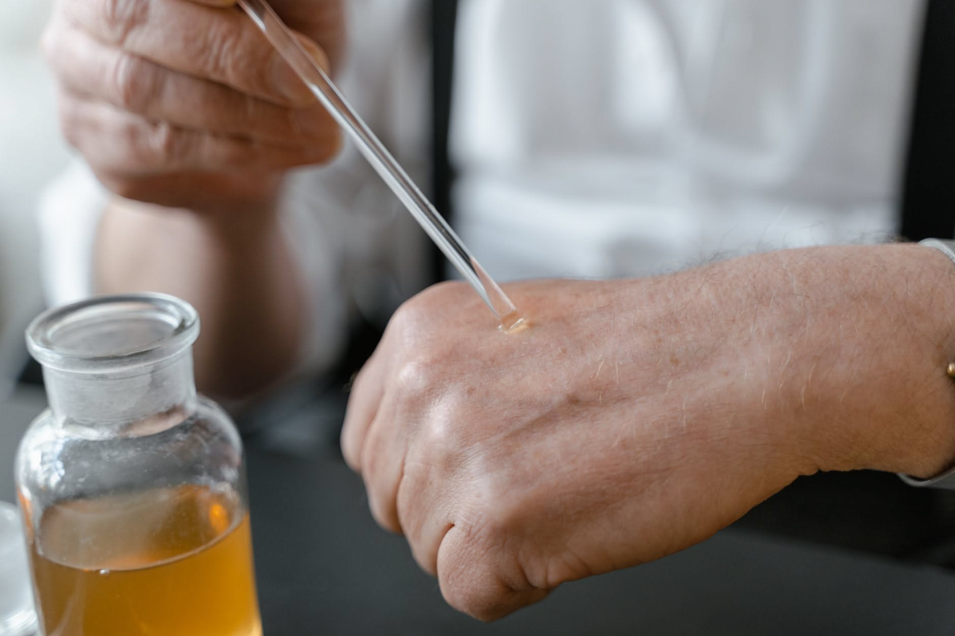 Il profumo come patrimonio culturale: quando una fragranza racconta un'epoca