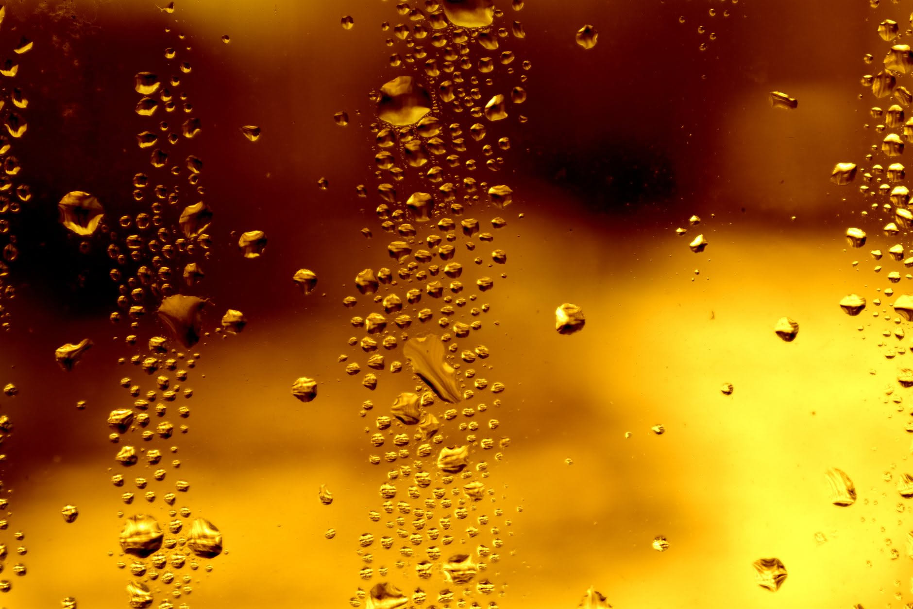 Perché la profumeria utilizza sempre più molecole sintetiche