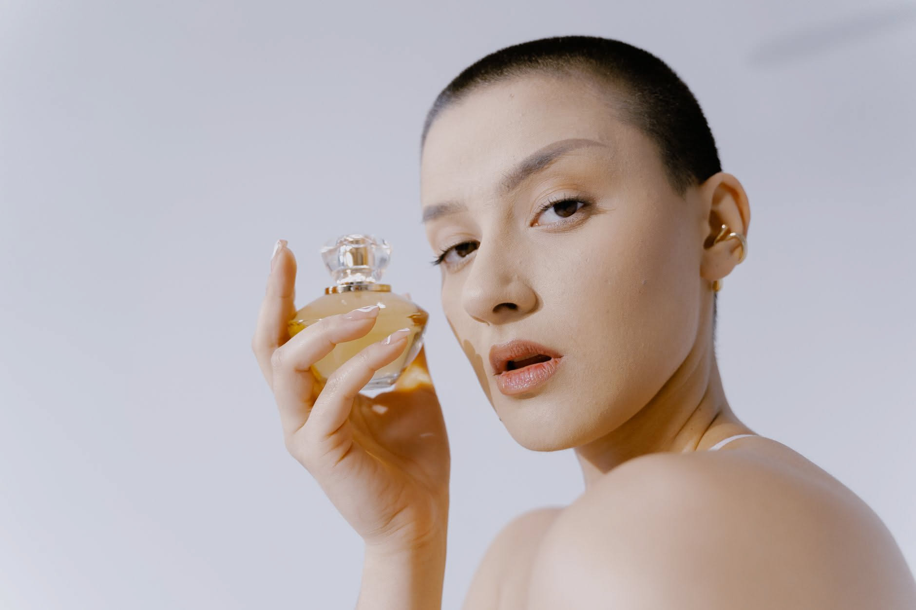 Profumo da uomo o da donna: esistono davvero differenze?